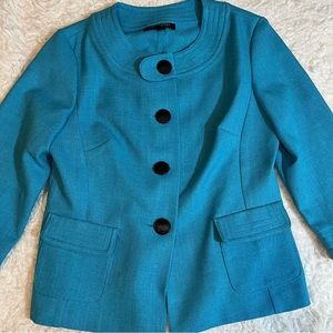 NWOT Perceptions Woman Crop Blazer
